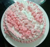Strawberry Cake 2 kgs