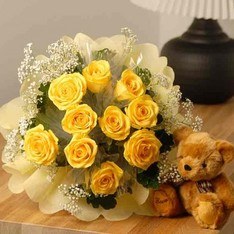 Bunch of 20 Yellow Roses With a Teddy