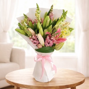 Elegant White & Pink Oriental Lilies with Tuberose Bouquet