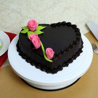 2 kg Heart shape Chocolate Cake