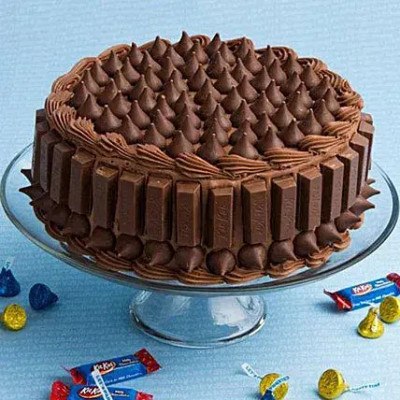 Christmas Kitkat Chocolate Cake 1 kg